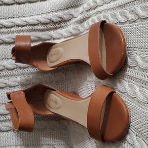 Tan/brown wedge with ankle straps